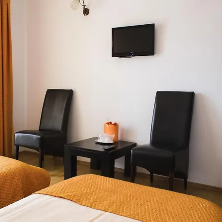 Pensiunea Roua Guest house 3*